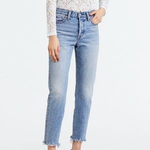 NWOT Levi’s Wedgie Jeans